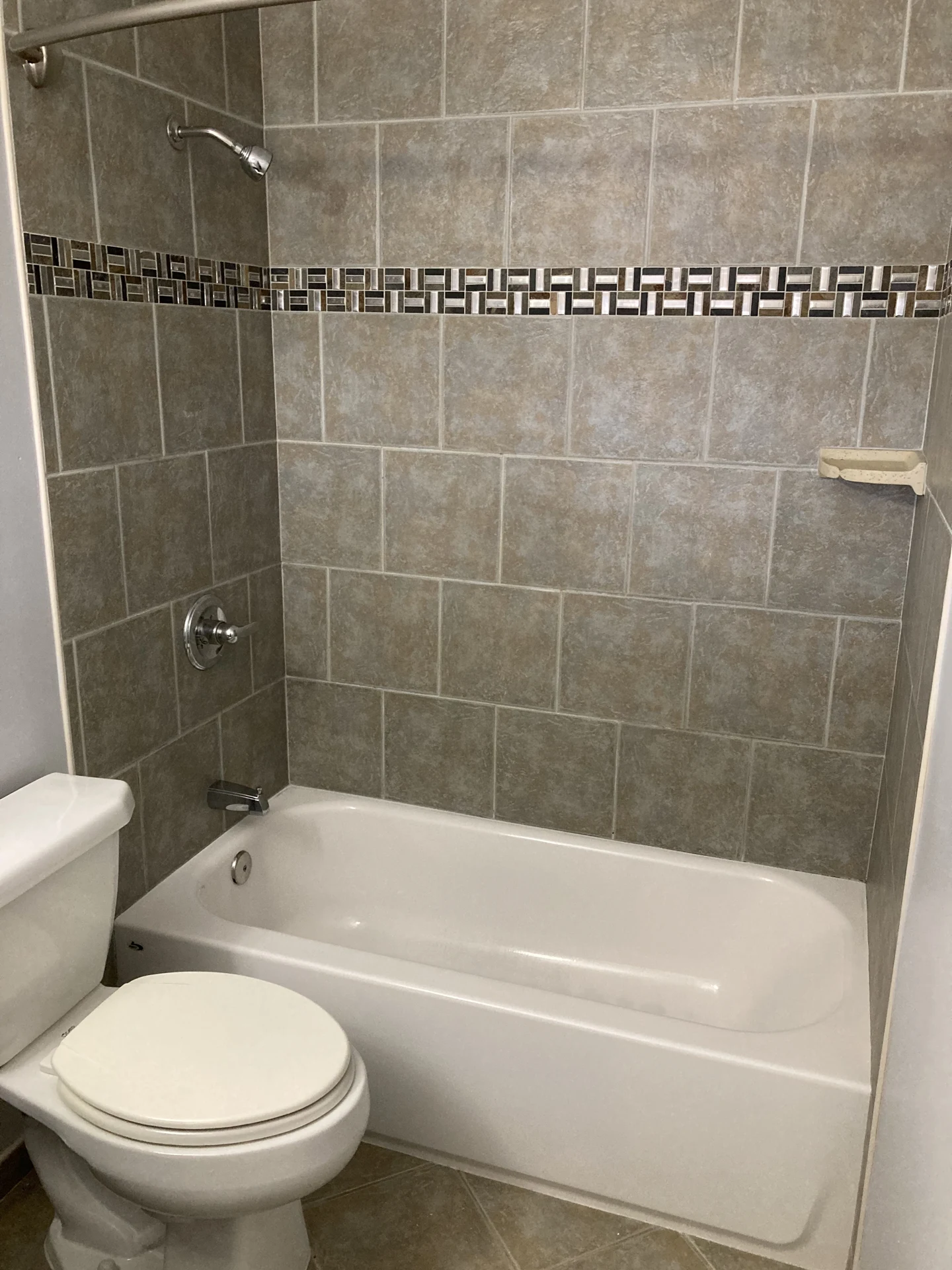 Unit 21, interior photo 6